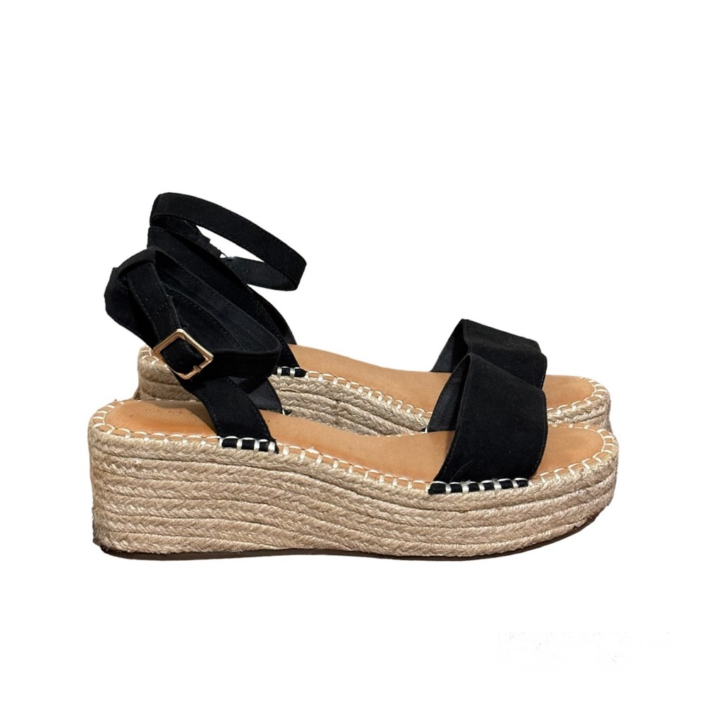 Kelly & Katie Faydrena ankle strap Espadrille Wedge Sandal. Women’s size 9